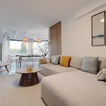 Bright Nordic Style Penthouse In Beachside Resort
