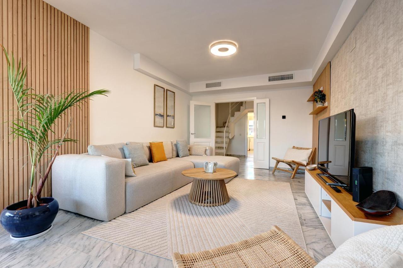 Bright Nordic Style Penthouse In Beachside Marbella